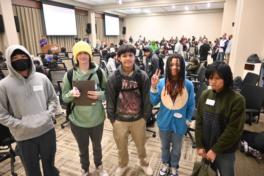 A group of students that presented during the Cargill Culminating Event for 3DE - Wash Tech